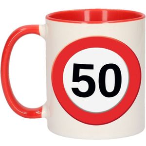 Bellatio Decorations - Cadeau drinkbeker/koffiemok - 50 jaar verjaardag 300 ML
