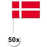 50 Deense zwaaivlaggetjes 12 x 24 cm