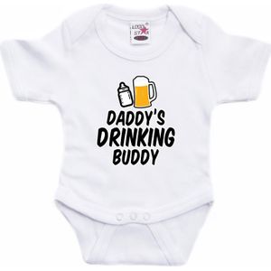 Daddys drinking buddy cadeau romper wit voor babys - Vaderdag / papa kado / geboorte / kraamcadeau - cadeau voor aanstaande vader