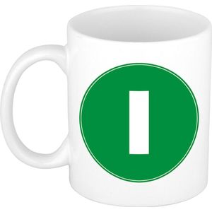 Mok / beker met de letter I groene bedrukking voor het maken van een naam / woord - koffiebeker / koffiemok - namen beker