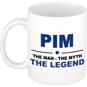 Naam cadeau Pim - The man, The myth the legend koffie mok / beker 300 ml - naam/namen mokken - Cadeau voor o.a  verjaardag/ vaderdag/ pensioen/ geslaagd/ bedankt