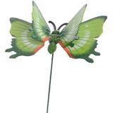 2x stuks Metalen deco vlinders rood en groen van 11 x 70 cm op tuinstekers - Dieren decoratie tuin beeldjes/beelden