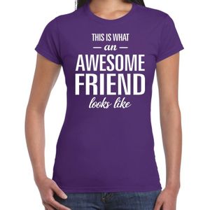 This is what an awesome friend looks like cadeau t-shirt paars dames - kado voor vriendin