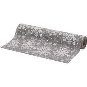 2x stuks kerst diner tafelloper zilver met sneeuwvlokken 250 x 21 cm - polyester - Kerst tafeldecoratie - Tafelkleden