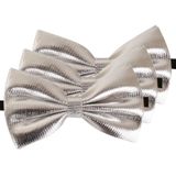 3x Zilveren verkleed vlinderstrikjes 14 cm voor dames/heren - Zilver thema verkleedaccessoires/feestartikelen - Vlinderstrikken/vlinderdassen met elastieken sluiting