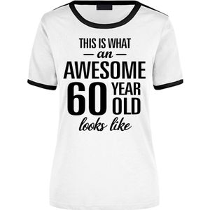 Awesome 60 year - geweldige 60 jaar wit/zwart ringer cadeau t-shirt dames -  Verjaardag cadeau