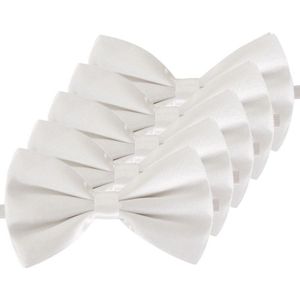 5x Witte verkleed vlinderstrikjes 12 cm voor dames/heren - Wit thema verkleedaccessoires/feestartikelen - Vlinderstrikken/vlinderdassen met elastieken sluiting