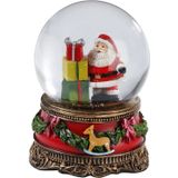 2x Decoratie sneeuwbollen/snowglobes kerstman met cadeautjes 9 cm - Kerstversiering glazen sneeuwbol met kerstman en cadeaus 9 cm