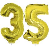 35 jaar leeftijd feestartikelen/versiering cijfers ballonnen op stokje van 41 cm - Combi van cijfer 35 in het goud