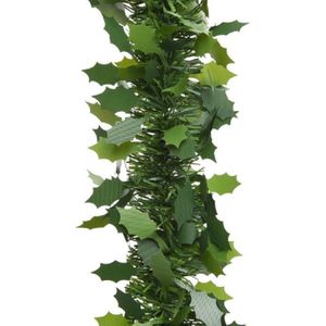 2x stuks groene lametta folie guirlande/slinger met hulstblad 10 x 270 cm - Kerstslingers kerstversiering