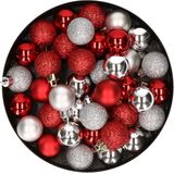 Kleine kunststof kerstversiering 40x stuks set en 3 cm kerstballen in het zilver en rood - Voor kleine kerstbomen
