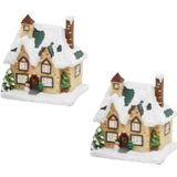 2x stuks kerstdorp kersthuisjes huizen met verlichting 9 x 11 x 12,5 cm - Kerstversiering/kerstdecoratie