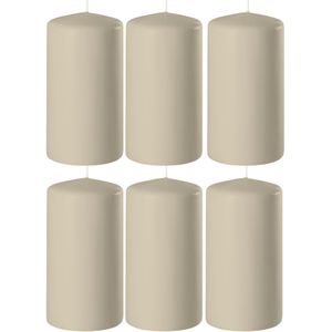 8x Beige cilinderkaarsen/stompkaarsen 6 x 10 cm 36 branduren - Geurloze kaarsen beige - Woondecoraties