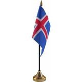 2x stuks IJsland tafelvlaggetjes 10 x 15 cm met standaard - Landen vlaggen versieringen