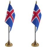 2x stuks IJsland tafelvlaggetjes 10 x 15 cm met standaard - Landen vlaggen versieringen