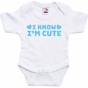 Bellatio Decorations Baby rompertje - i know i'm cute - blauw - glitter - kraam cadeau