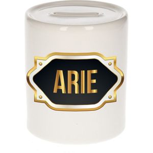 Arie naam cadeau spaarpot met gouden embleem - kado verjaardag/ vaderdag/ pensioen/ geslaagd/ bedankt
