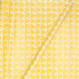 4x Inpakpapier/cadeaupapier geel met witte driehoekjes motief 200 x 70 cm rol - 200 x 70 cm - kadopapier / inpakpapier
