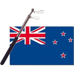 Landen vlag Nieuw Zeeland - 90 x 150 cm - met compacte draagbare telescoop vlaggenstok - zwaaivlaggen