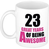 23 great years of being awesome mok wit en roze - cadeau mok / beker - 29e verjaardag / 23 jaar