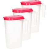 3x stuks waterkan/sapkan transparant/fuschia roze met deksel 1.6 liter kunststof - Smalle schenkkan die in de koelkastdeur past