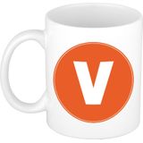 Mok / beker met de letter V oranje bedrukking voor het maken van een naam / woord - koffiebeker / koffiemok - namen beker