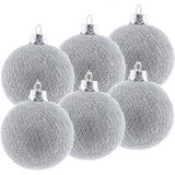 9x Zilveren Cotton Balls kerstballen 6,5 cm - Kerstversiering - Kerstboomdecoratie - Kerstboomversiering - Hangdecoratie - Kerstballen in de kleur zilver