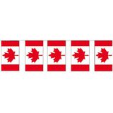 Bellatio Decorations - Vlaggen versiering set - Canada - Vlag 90 x 150 cm en vlaggenlijn 4 meter
