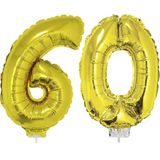 60 jaar leeftijd feestartikelen/versiering cijfers ballonnen op stokje van 41 cm - Combi van cijfer 60 in het goud