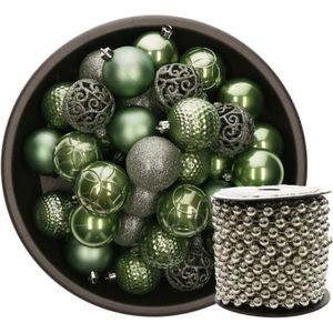 Kunststof kerstballen - 37x st - salie groen - met kralenslinger zilver