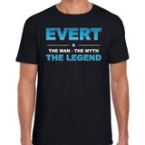 Naam cadeau Evert - The man, The myth the legend t-shirt  zwart voor heren - Cadeau shirt voor o.a verjaardag/ vaderdag/ pensioen/ geslaagd/ bedankt