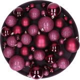 Kerstversiering set kerstballen in het aubergine roze 6 - 8 - 10 cm pakket - 62x stuks - mat/glans/glitter mix