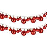2x stuks verlichte kerst guirlandes/slingers met 93 LED kerstballen rood - Kerstslingers/kerst guirlandes