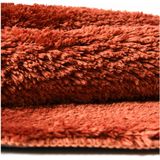 Spirella badkamer vloer kleedje/badmat tapijt - Supersoft - hoogpolig luxe uitvoering - terracotta - 40 x 60 cm - Microfiber - Anti slip - Sneldrogend
