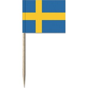 150x Cocktailprikkers Zweden 8 cm vlaggetje landen decoratie - Houten spiesjes met papieren vlaggetje - Wegwerp prikkertjes