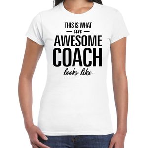 This is what an awesome coach looks like cadeau t-shirt wit - dames - beroepen / cadeau shirt