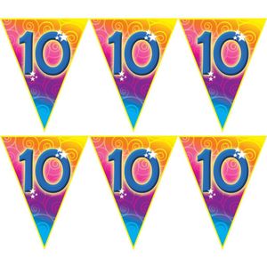 4x stuks verjaardag thema 10 jaar geworden feest vlaggenlijn van 5 meter - Feestartikelen/versiering