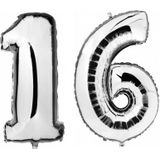Sweet 16 zilveren folie ballonnen 88 cm leeftijd/cijfer 16 jaar - Leeftijdsartikelen 16e verjaardag versiering - Heliumballonnen