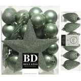 Kerstversiering kunststof kerstballen en hangers salie groen 5-6-8 cm pakket van 39x stuks - Met ster vorm piek van 19 cm