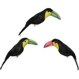 3x stuks decoratie kunststof vogel beeldje toekan op clip zwart/geel 18 cm