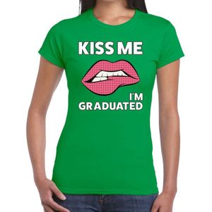 Kiss me i am graduated t-shirt groen dames - feest shirts dames - geslaagd/afgestudeerd kleding