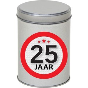 Cadeau/kado zilver rond blik 25 jaar 13 cm - Snoepblikken - Cadeauverpakking voor verjaardag