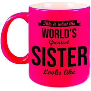 What the worlds greatest sister looks like cadeau mok / beker - 330 ml - neon roze - verjaardag / bedankt cadeau zus