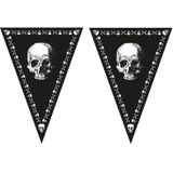 3x stuks piraten doodshoofd thema vlaggetjes slingers/vlaggenlijnen zwart van 5 meter - Feestartikelen/versiering