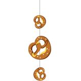3x stuks oktoberfest versiering - Decoratie thema hangslinger met pretzels 75 x 28 cm