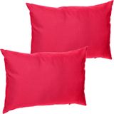 Set van 4x stuks bank/sier/tuin kussens voor binnen en buiten rood 30 x 50 x 10 cm - Water en UV bestendig