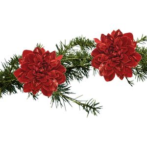 Kerstboom bloemen op clip - 2x stuks - velvet rood - kunststof - 16 cm