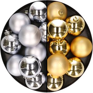 24x stuks kunststof kerstballen mix van zilver en goud 6 cm - Kerstversiering
