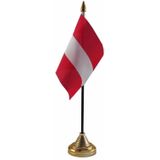 2x stuks oostenrijk tafelvlaggetje 10 x 15 cm met standaard - landen vlaggen thema feestartikelen/versieringen