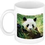 2x stuks dieren koffiemok / theebeker wit bamboe etende panda 300 ml - keramiek - dierenmokken - cadeau beker